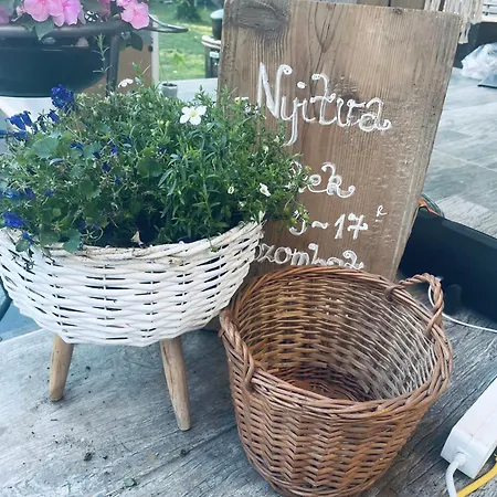 Bb-lak Vikend بيت للعطل